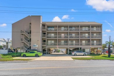 Beach Condo For Sale in Garden City Beach, South Carolina