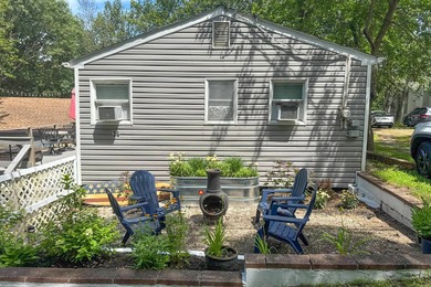 Beach Home For Sale in Calverton, New York
