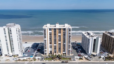 Beach Condo For Sale in Daytona Beach, Florida