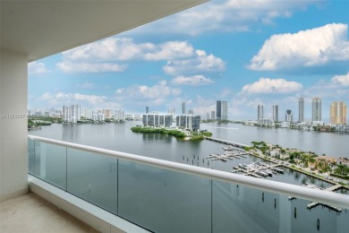 Beach Condo For Sale in Aventura, Florida