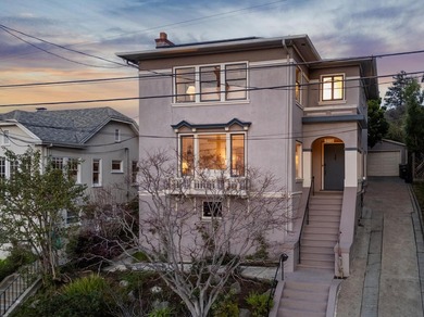Beach Home For Sale in Oakland, California