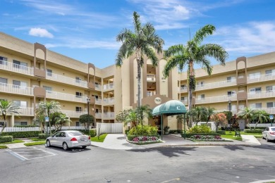 Beach Condo Active Under Contract in Tamarac, Florida