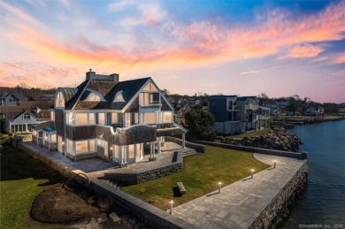 Beach Home For Sale in Waterford, Connecticut