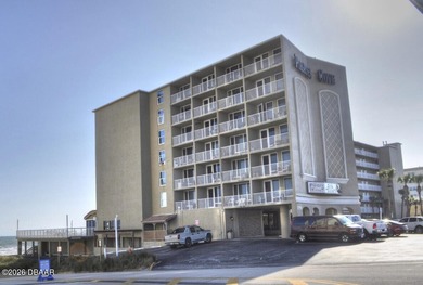 Beach Condo For Sale in Daytona Beach Shores, Florida