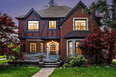 Beach Home For Sale in Detroit, Michigan
