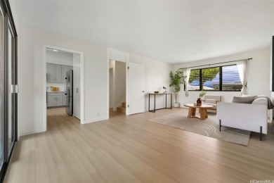 Beach Condo For Sale in Aiea, Hawaii