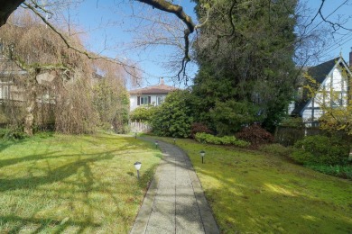 Beach Home For Sale in Vancouver, 