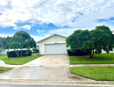 Beach Home For Sale in West Palm Beach, Florida