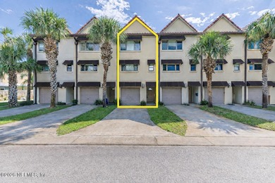 Beach Townhome/Townhouse For Sale in Jacksonville Beach, Florida
