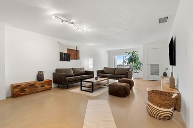 Beach Condo For Sale in Lynn, Massachusetts
