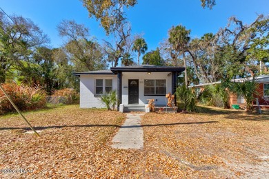 Beach Home For Sale in Daytona Beach, Florida