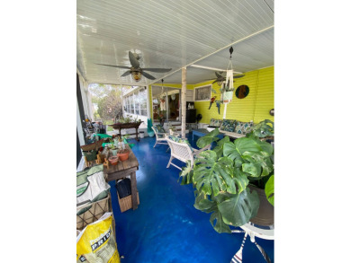 Beach Home For Sale in Ruskin, Florida