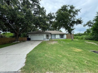 Beach Home For Sale in Venice, Florida