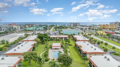 Beach Condo For Sale in Cocoa Beach, Florida