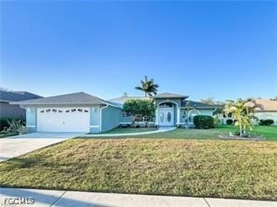 Beach Home For Sale in Fort Myers, Florida