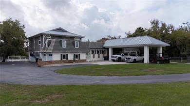 Beach Home For Sale in Sarasota, Florida