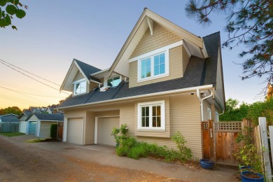 Beach Home For Sale in Vancouver, 