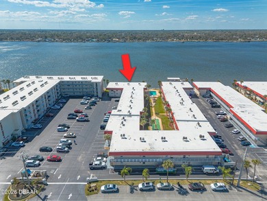 Beach Condo For Sale in Daytona Beach, Florida