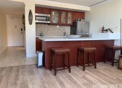 Beach Condo For Sale in Honolulu, Hawaii