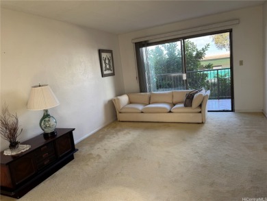 Beach Condo For Sale in Aiea, Hawaii