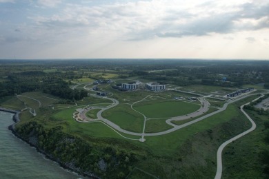 Beach Lot For Sale in Oak Creek, Wisconsin