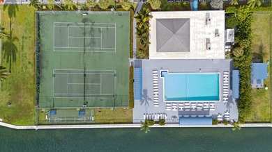 Beach Condo For Sale in Hallandale Beach, Florida