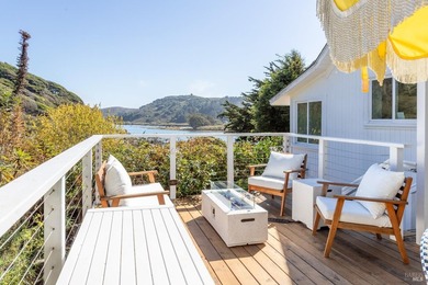 Beach Home For Sale in Jenner, California