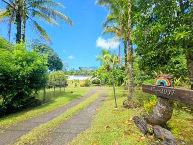 Beach Home For Sale in Keaau, Hawaii