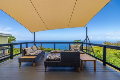 Beach Condo For Sale in Captain Cook, Hawaii