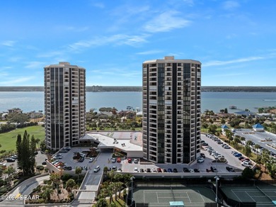 Beach Condo For Sale in Daytona Beach Shores, Florida