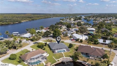 Beach Home For Sale in Fort Myers, Florida