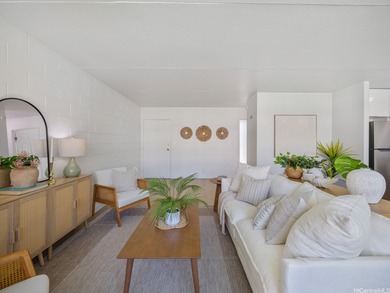 Beach Condo Active Under Contract in Mililani, Hawaii