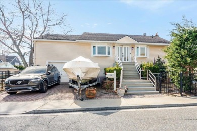 Beach Home Sale Pending in Freeport, New York