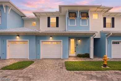 Beach Condo For Sale in Bonita Springs, Florida