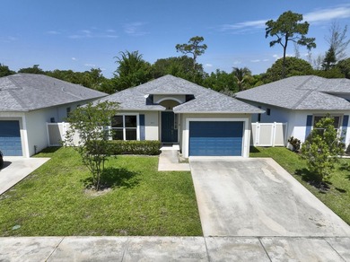 Beach Home For Sale in West Palm Beach, Florida