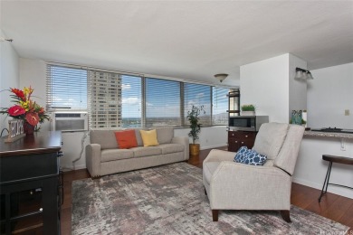 Beach Condo For Sale in Pearl City, Hawaii