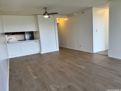 Beach Condo For Sale in Honolulu, Hawaii
