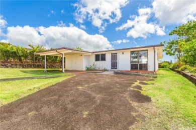 Beach Home Sale Pending in Pearl City, Hawaii