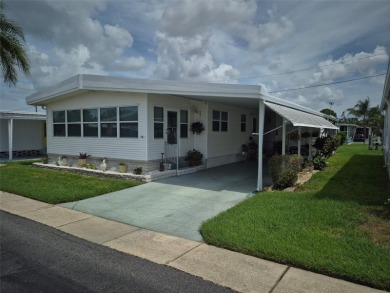 Beach Home Sale Pending in Dunedin, Florida