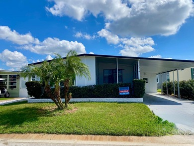 Beach Home For Sale in Ellenton, Florida