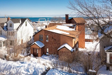 Beach Home For Sale in Duluth, Minnesota
