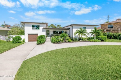 Beach Home Active Under Contract in Daytona Beach, Florida
