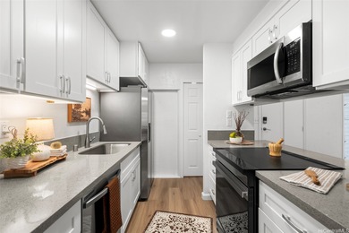 Beach Condo Active Under Contract in Mililani, Hawaii