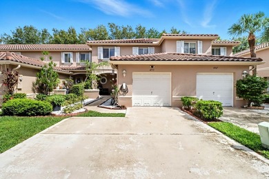 Beach Townhome/Townhouse Active Under Contract in Lake Worth, Florida