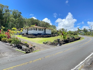 Beach Home For Sale in Hilo, Hawaii