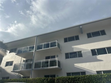 Beach Condo For Sale in Fort Lauderdale, Florida