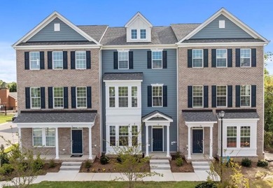 Beach Townhome/Townhouse For Sale in Hampton, Virginia