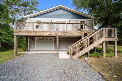 Beach Home For Sale in Oak Island, North Carolina