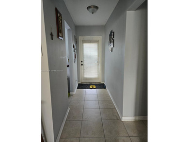 Beach Condo For Sale in Margate, Florida