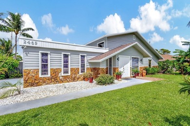 Beach Home For Sale in Lake Worth, Florida